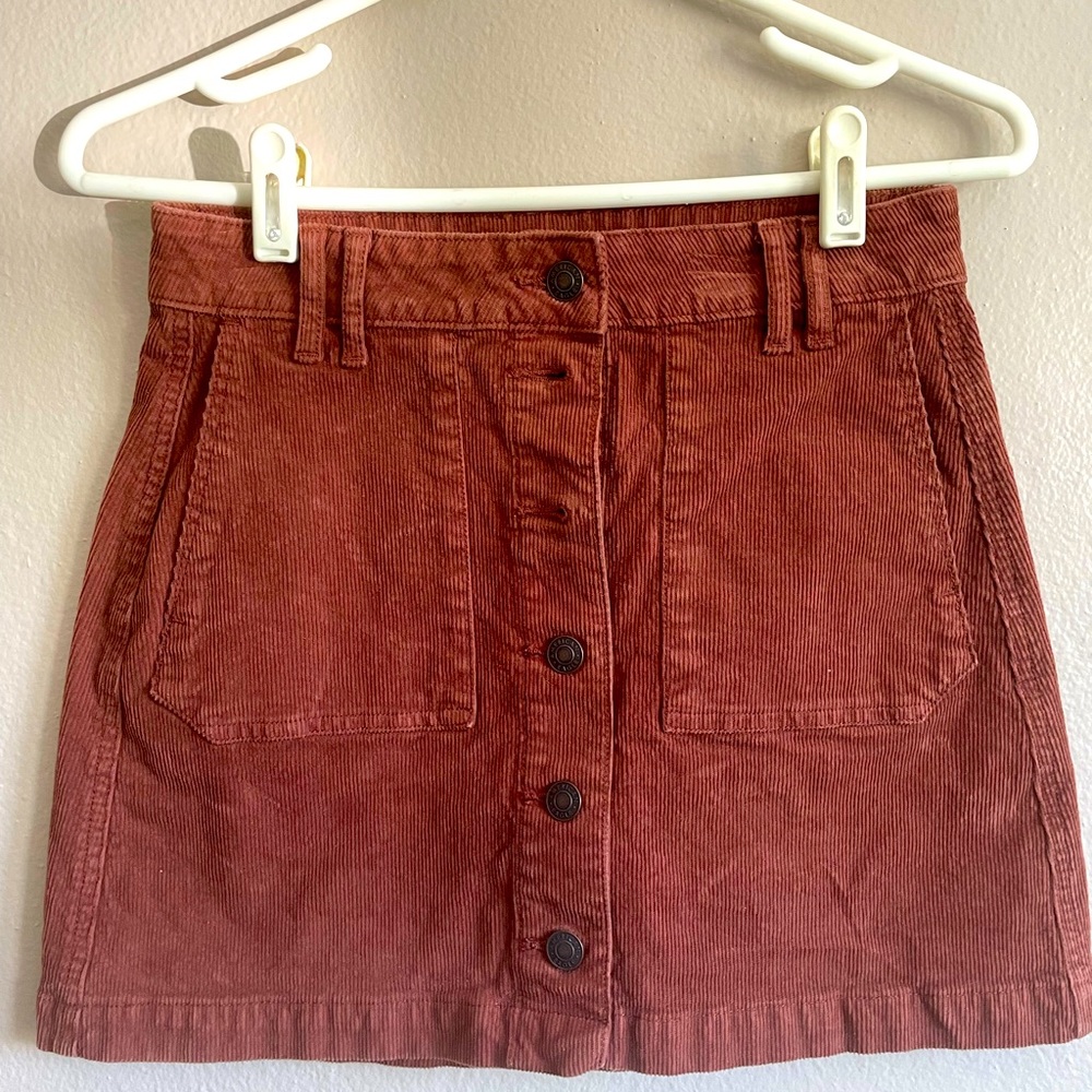 American Eagle Outfitters Brown corduroy mini skirt - Size 0